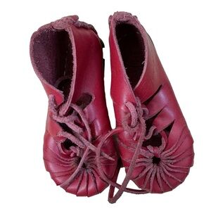 Handmade Red Baby Leather Shoes. Approximate fit 6/12 months. Great Condition